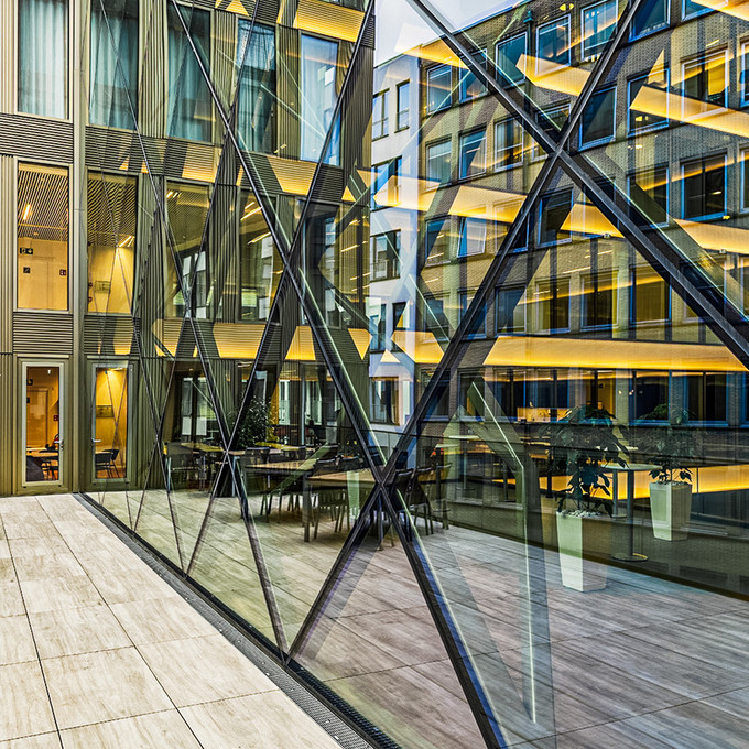 Drainage de balcon Profiline contre des façades en verre à Tweed, Bruxelles