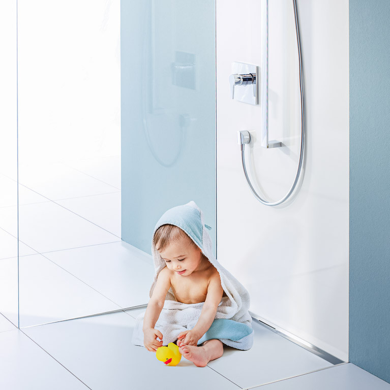 Caniveau de douche raffiné ACO ShowerDrain S+ pour les douches de plain-pied