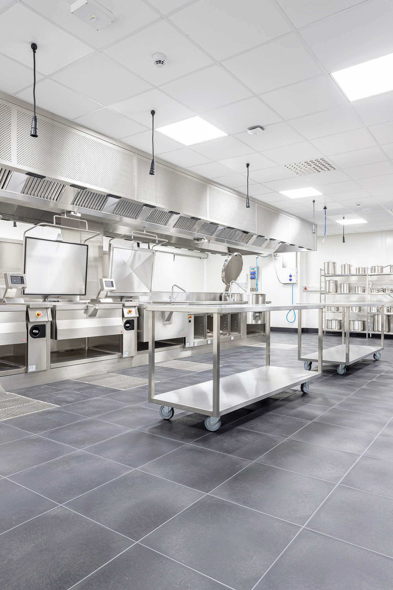 Caillebotis en acier inoxydable ACO pour cuisines commerciales