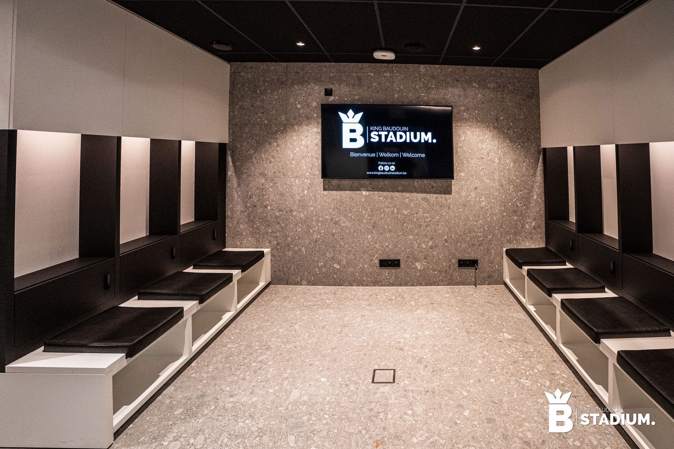 Easyflow+ afvoerput in de kleedkamer van de Rode Duivels